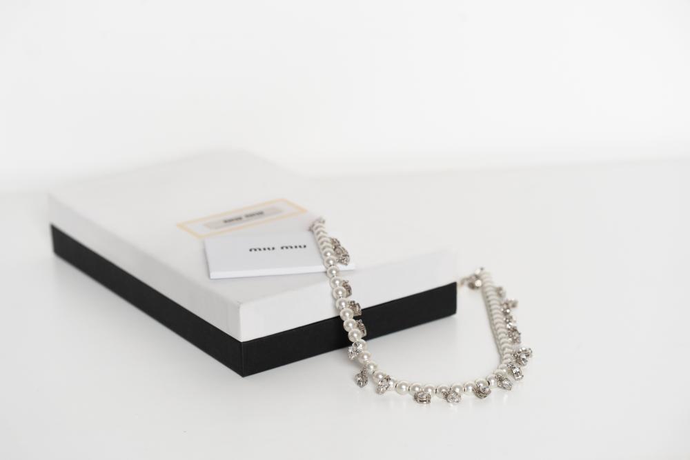Collana Miu Miu